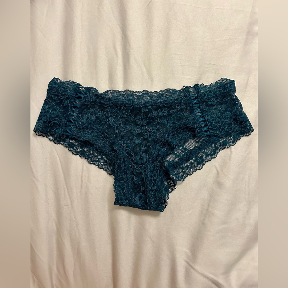 Victoria’s Secret Lace Up Cheeky Panty in Green (M)